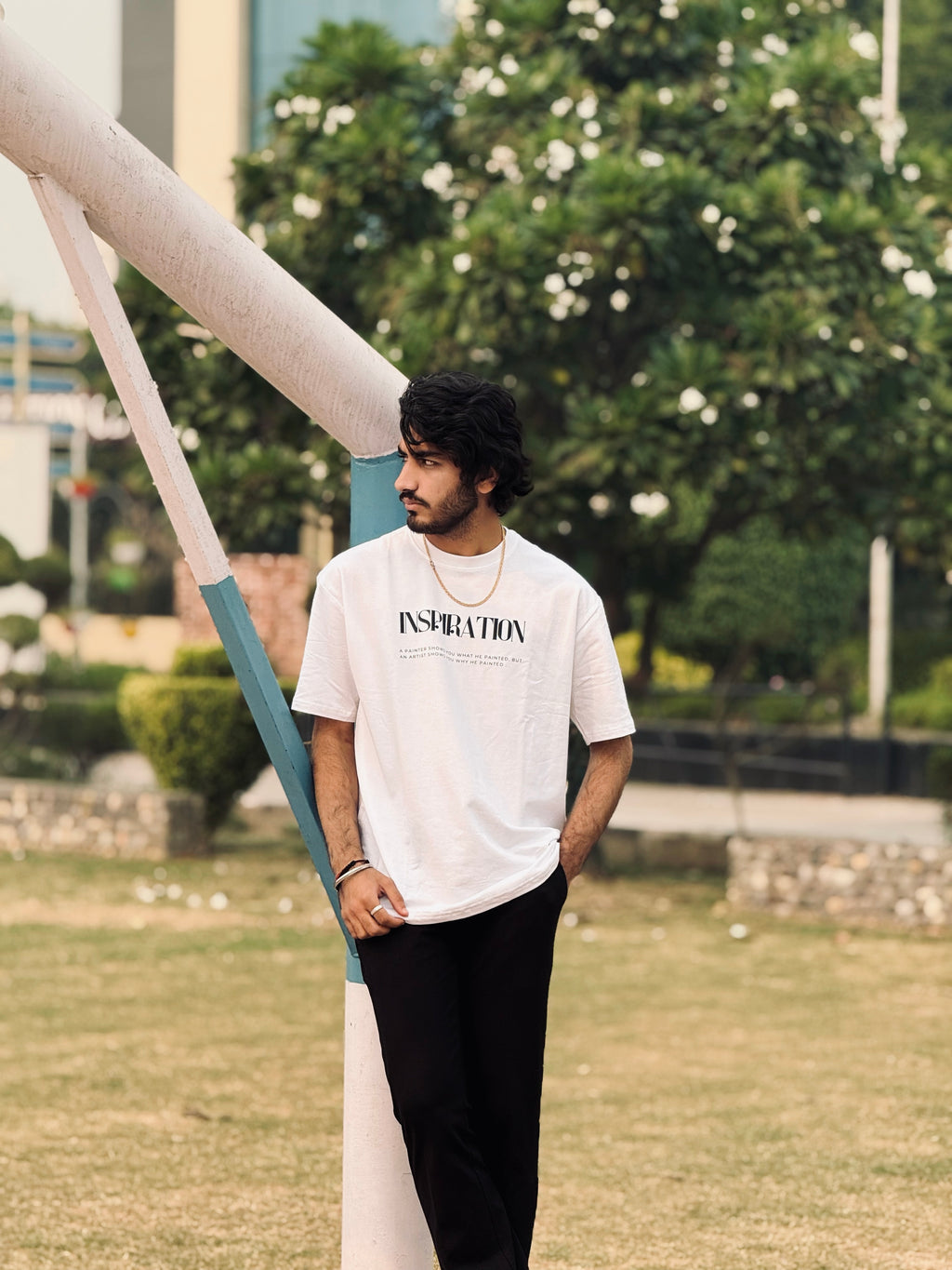 INSPIRATION Oversized Artistic Tee